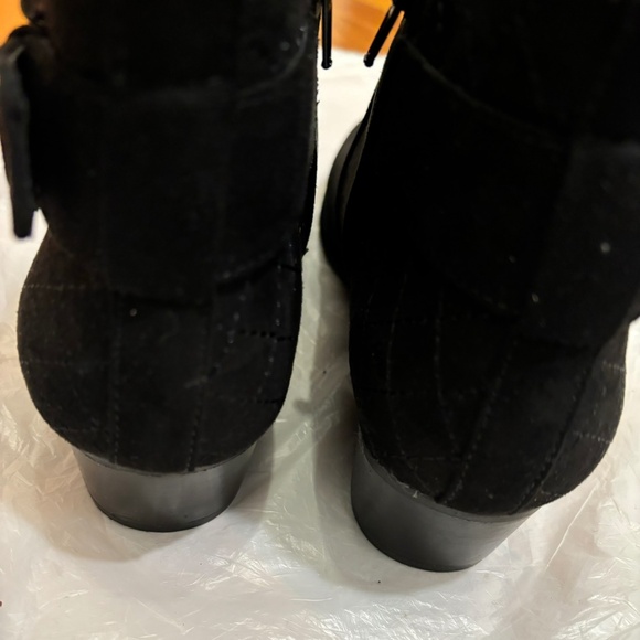 NWT Unisa Booties Boots - Picture 4 of 6